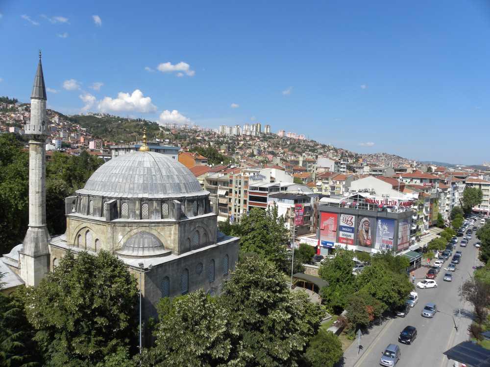 Pertev Mehmet Paşa Camisi Ve Külliyesi